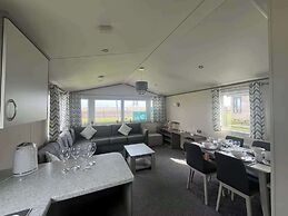 Flagshipsite-caravan-sleeps7-fast Internet