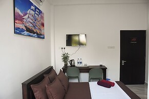 The Regent Grand Hotel - Galle Face