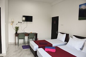 The Regent Grand Hotel - Galle Face