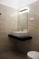 The Regent Grand Hotel - Galle Face