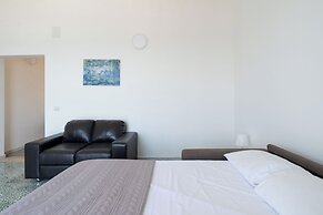 The Sea Outside Apartments