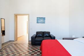 The Sea Outside Apartments