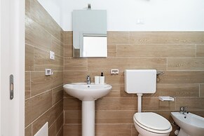 The Sea Outside Apartments