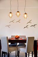 Cafe Noir - Sea View Exclusive Maisonette