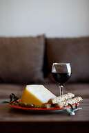 Cafe Noir - Sea View Exclusive Maisonette