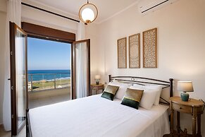 Cafe Noir - Sea View Exclusive Maisonette