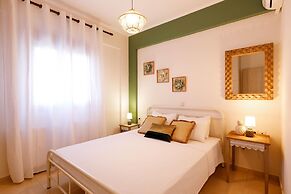 Green A Seaside Escape With Mesmerizing Views