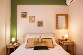 Green A Seaside Escape With Mesmerizing Views