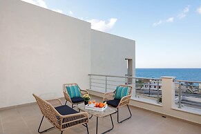 Peach- Sea View Exclusive Maisonette