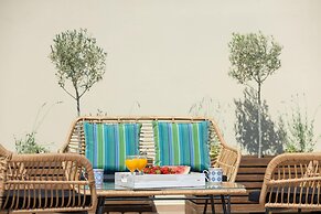 Peach- Sea View Exclusive Maisonette