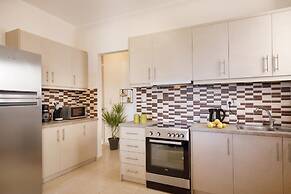 Peach- Sea View Exclusive Maisonette