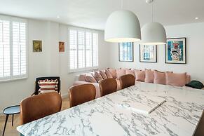 2Bed 2Bath Stunning Shoreditch Apartment