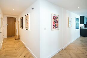2Bed 2Bath Stunning Shoreditch Apartment