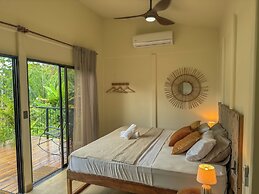 Maze Lodge