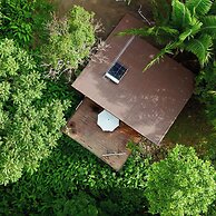 Maze Lodge