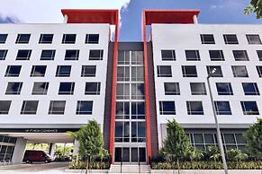 Kompose Boutique Hotel Miami Airport