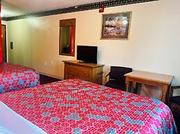 Villa Inn Motel Near Hwy 12 WI Capital O