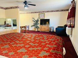 Villa Inn Motel Near Hwy 12 WI Capital O