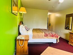 Villa Inn Motel Near Hwy 12 WI Capital O