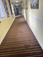 Villa Inn Motel Near Hwy 12 WI Capital O