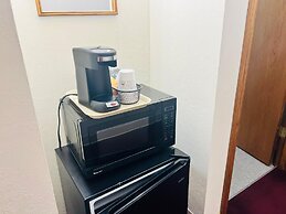 Villa Inn Motel Near Hwy 12 WI Capital O