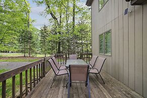 Dreamy Lake House With Fireplace, Firepit & Pet Friendly