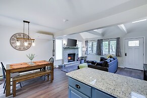 Dreamy Lake House With Fireplace, Firepit & Pet Friendly