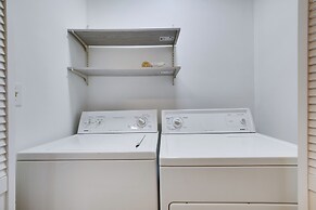 Dreamy Lake House With Fireplace, Firepit & Pet Friendly