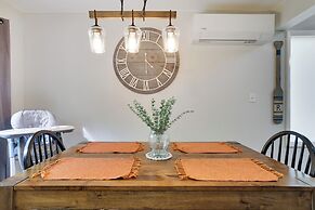 Dreamy Lake House With Fireplace, Firepit & Pet Friendly