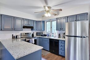 Dreamy Lake House With Fireplace, Firepit & Pet Friendly