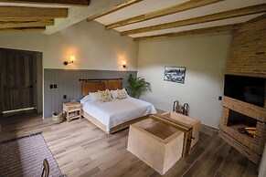 Boscana Forest Resort & Residence