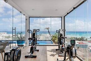 Ocean view Rooftop Studios with Pool