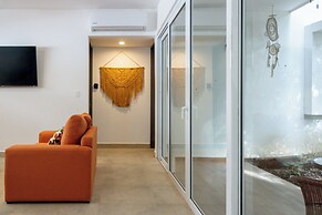 Modern Apt Tulum with 2 BDR Gym & Pool