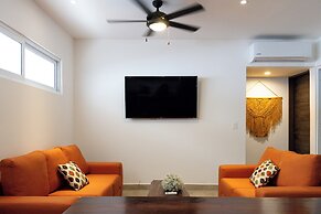 Modern Apt Tulum with 2 BDR Gym & Pool