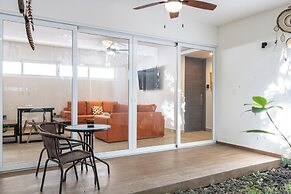 Modern Apt Tulum with 2 BDR Gym & Pool