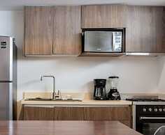 Modern Apt Tulum with 2 BDR Gym & Pool