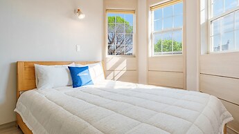 Geoje Peugeot Gomsol Petfriendly Pension
