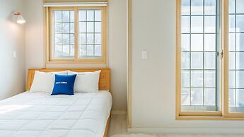 Geoje Peugeot Gomsol Petfriendly Pension