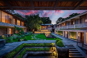 YAOJIA WATERFALL VILLAGE RESORT