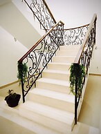 Maljut House & Coffee.