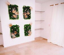 Maljut House & Coffee.