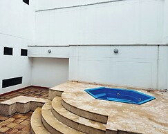 Maljut House & Coffee.