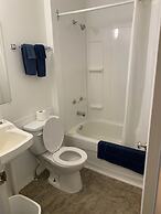 Value Stay Clean Room at Castle Motel