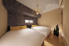 Crystalexe nippombashi