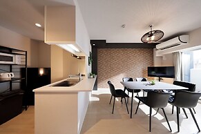 Crystalexe nippombashi