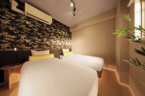 Crystalexe nippombashi