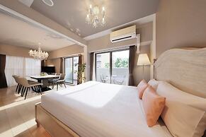 Crystalexe nippombashi