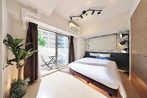 Crystalexe nippombashi