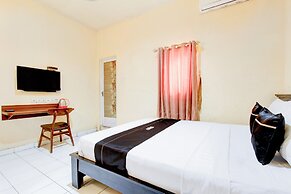 Collection O Stasiun Pekalongan Near Stasiun Kereta Api Formerly Hotel