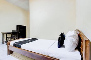 Collection O Stasiun Pekalongan Near Stasiun Kereta Api Formerly Hotel